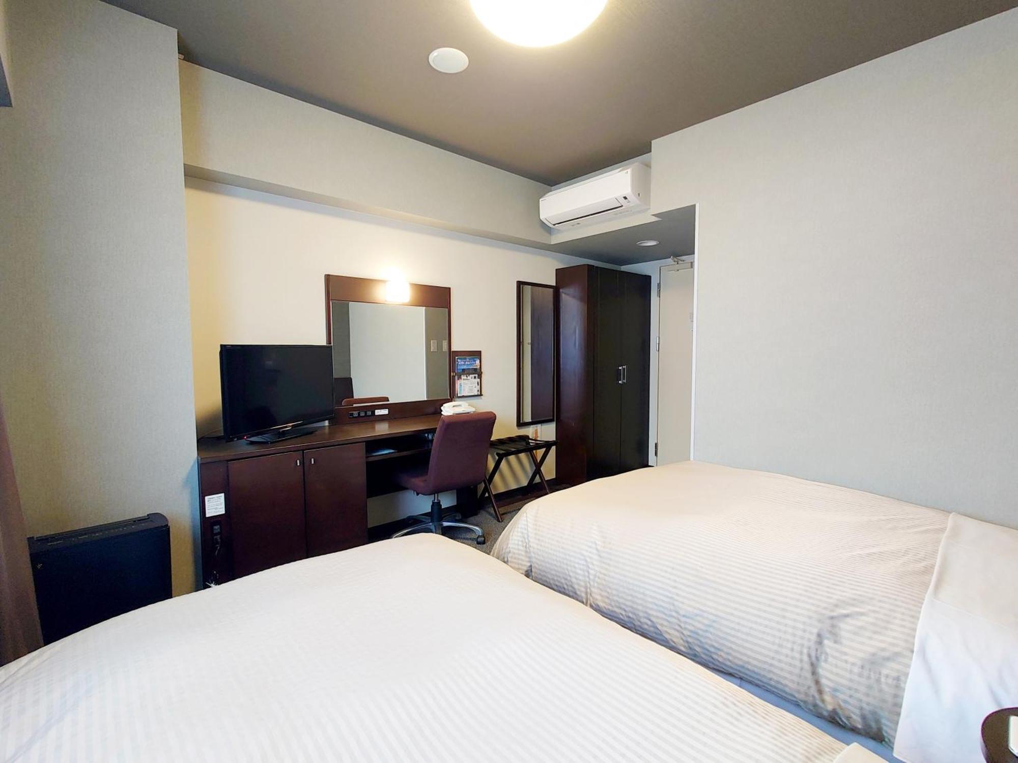 Hotel Route-Inn Komagane Inter Esterno foto