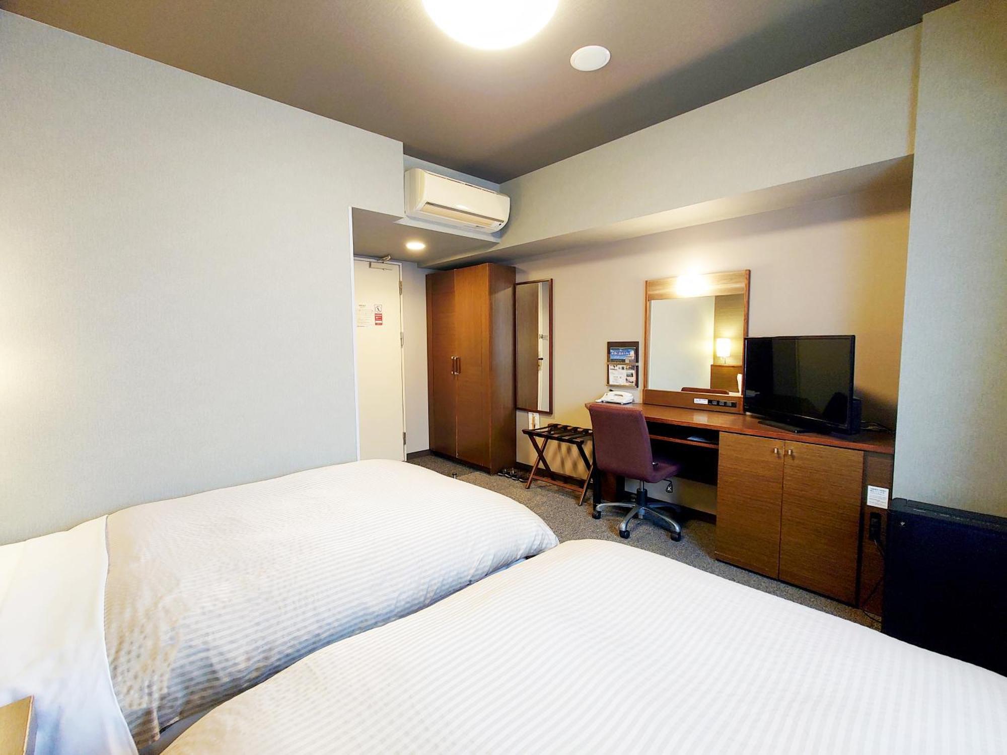 Hotel Route-Inn Komagane Inter Esterno foto