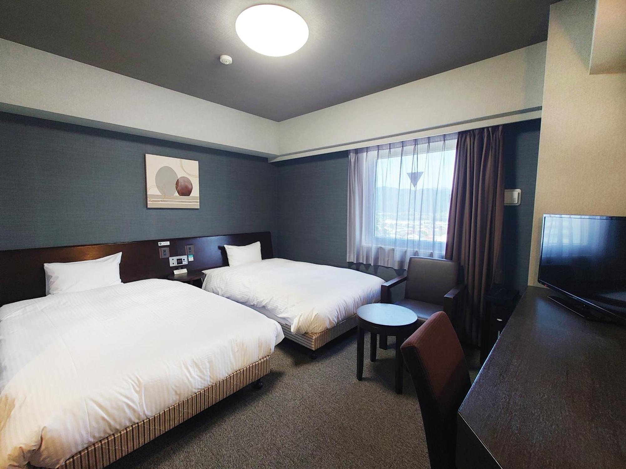 Hotel Route-Inn Komagane Inter Esterno foto